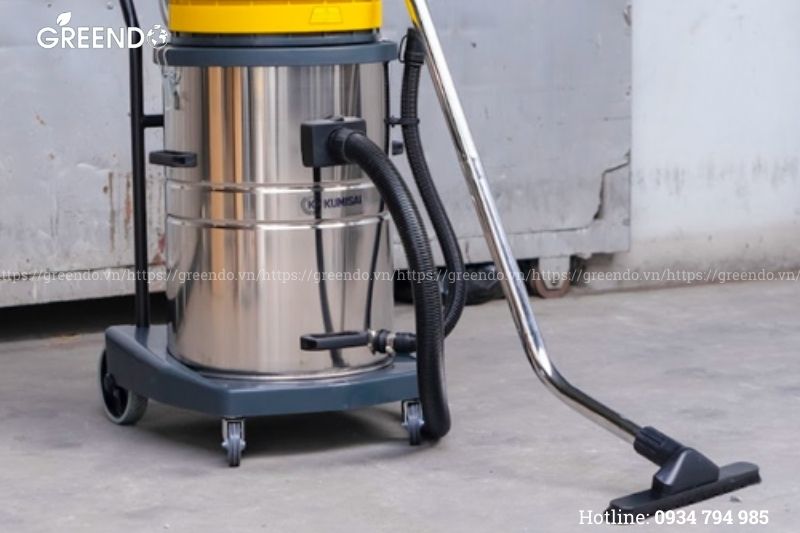 Máy hút bụi được làm từ loại vật liệu chất lượng